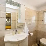 Ferienhaus Awesome In With Wifi Seline