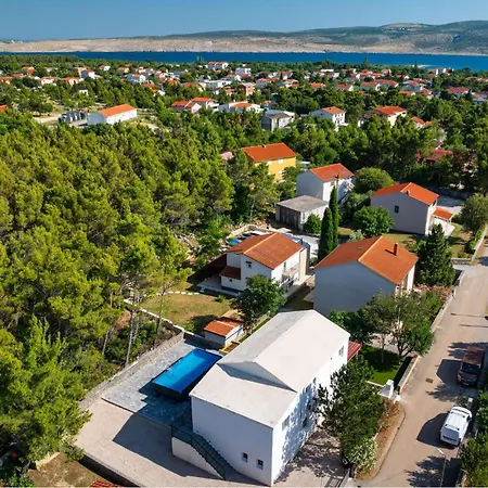 Amazing In With Wifi Holiday home Seline