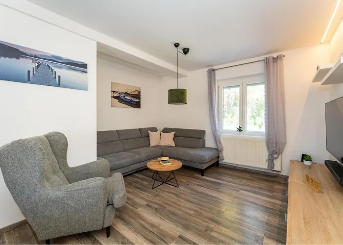 Amazing In With Wifi Holiday home Seline