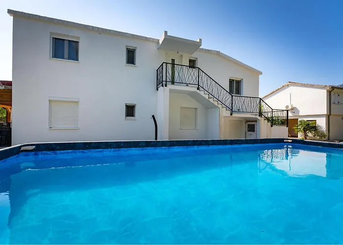 Holiday home Amazing In With Wifi Seline
