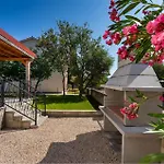 Awesome In With Wifi Holiday home *
