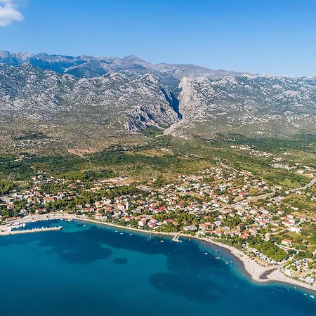 Amazing In With Wifi بيت للعطل سيلين