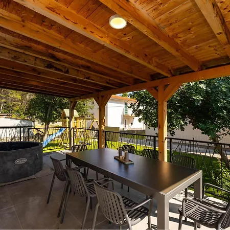 Amazing In With Wifi